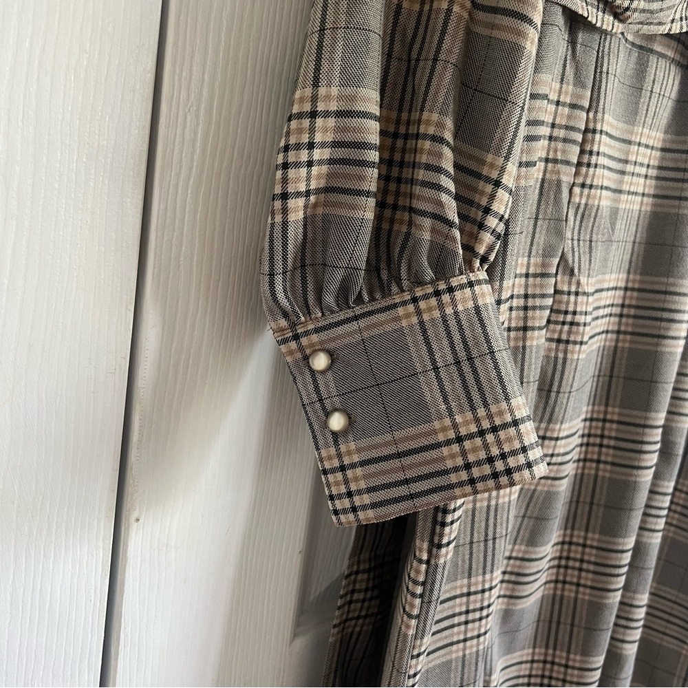 Japan Exclusive Plaid Long Sleeve Dress - Picture 3 of 9